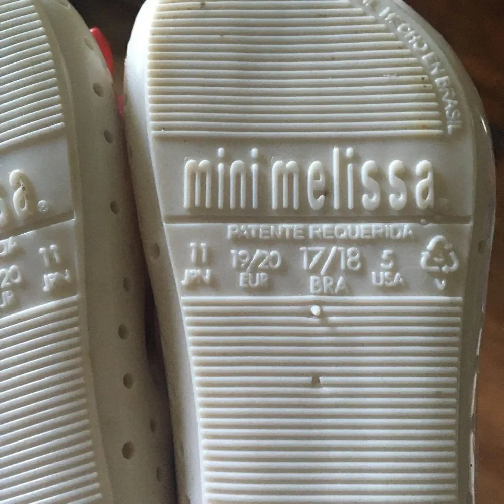 Mini Melissa tan rubber